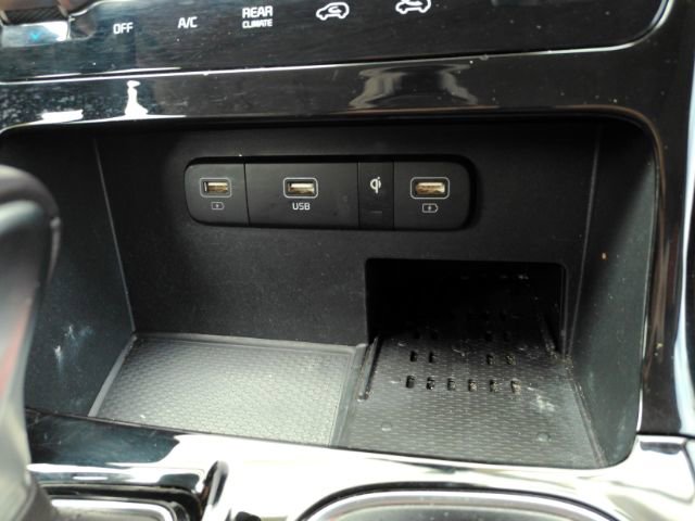 Used 2024 Kia Carnival SX Prestige image 54