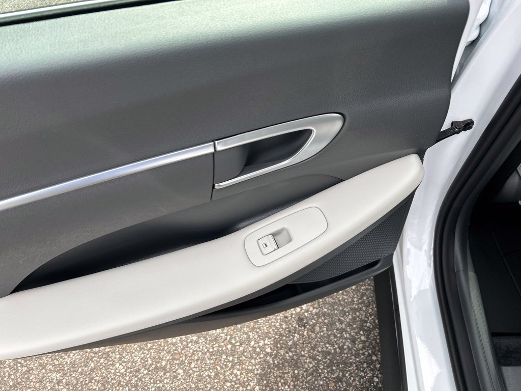 Certified 2026 Hyundai Sonata SE FWD image 26