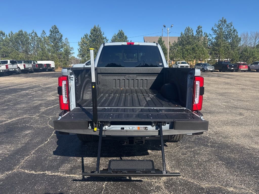 New 2026 Ford F250 Platinum image 15
