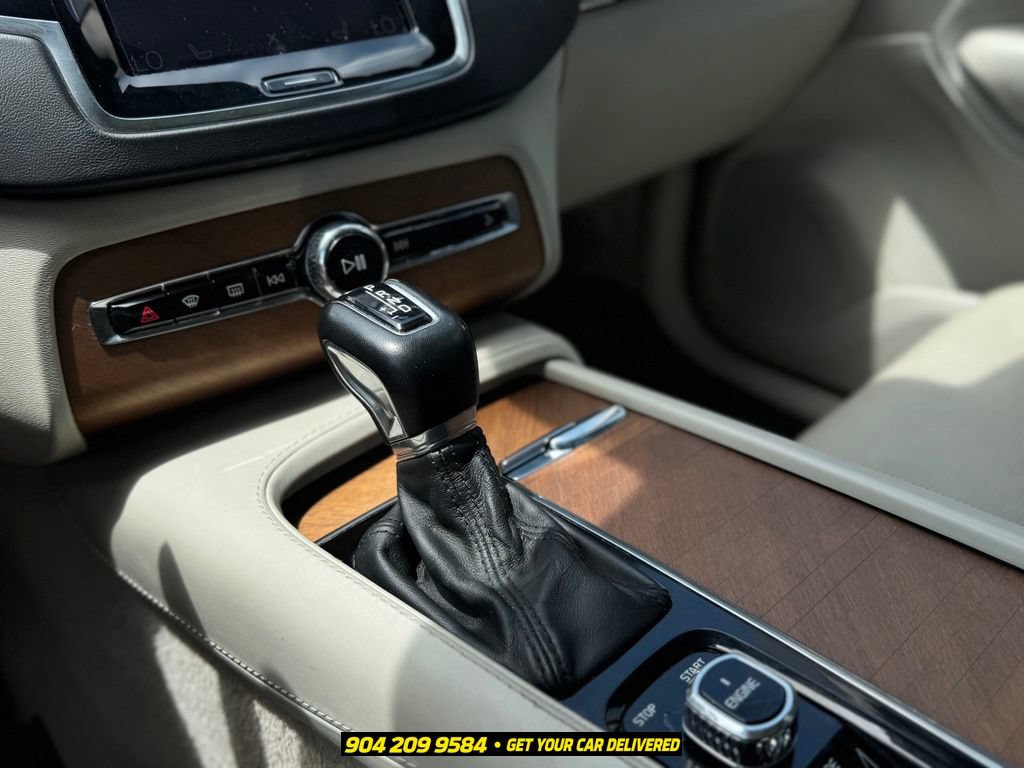 Used 2016 Volvo XC90 T6 Inscription w/ Vision Package AWD/4WD image 19