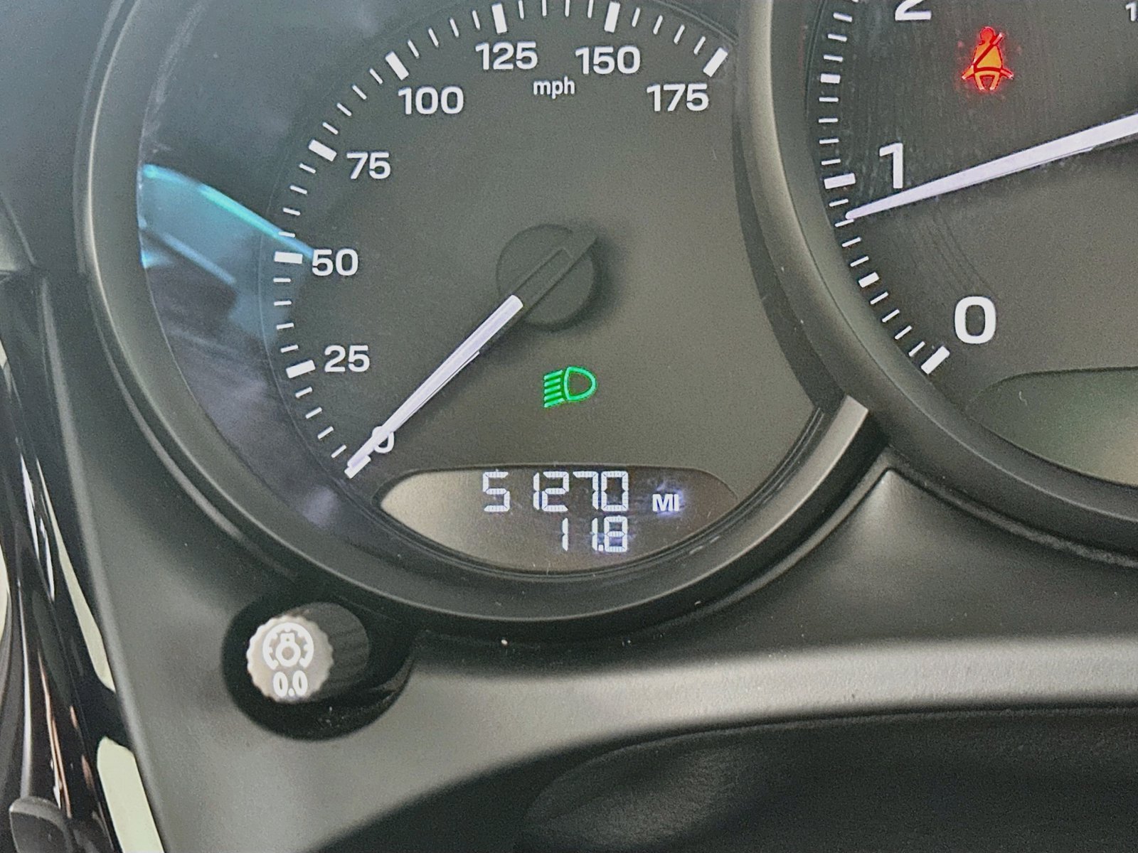 Certified 2022 Porsche Macan AWD/4WD image 22
