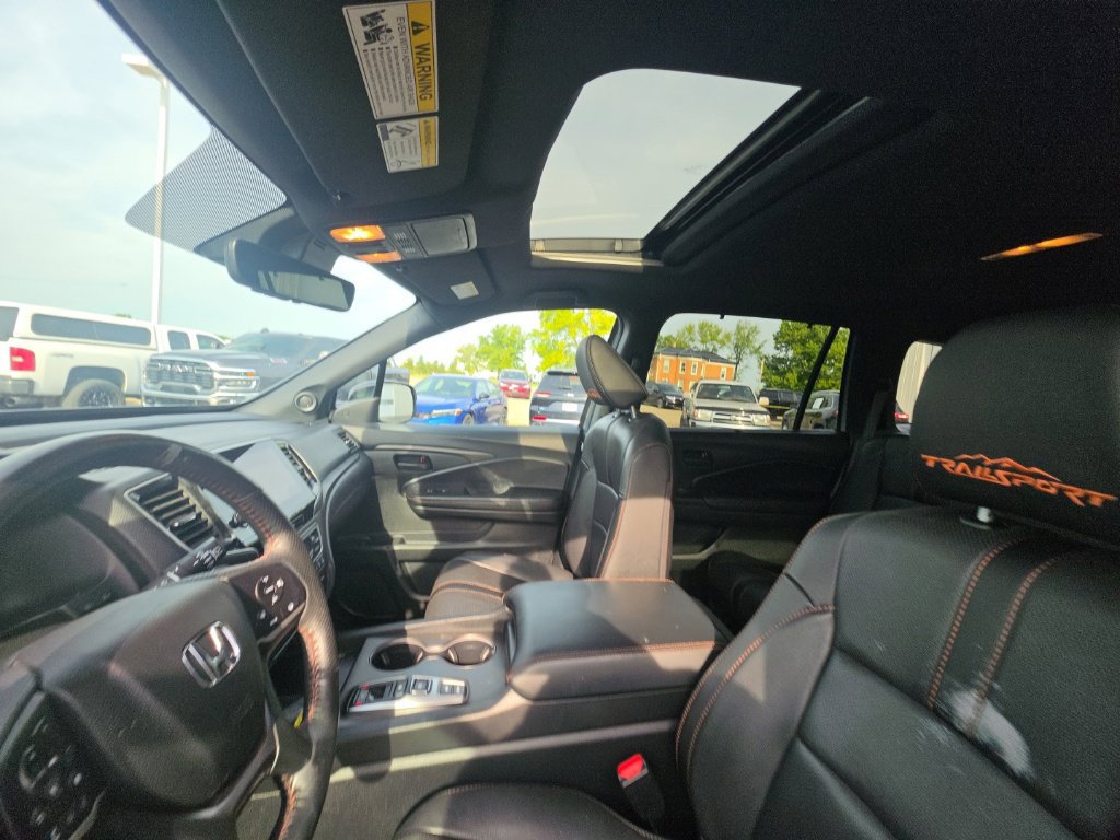 Used 2024 Honda Passport TrailSport image 15