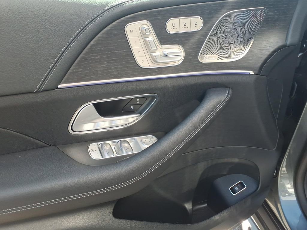 New 2026 Mercedes-Benz GLE 450 4MATIC image 12
