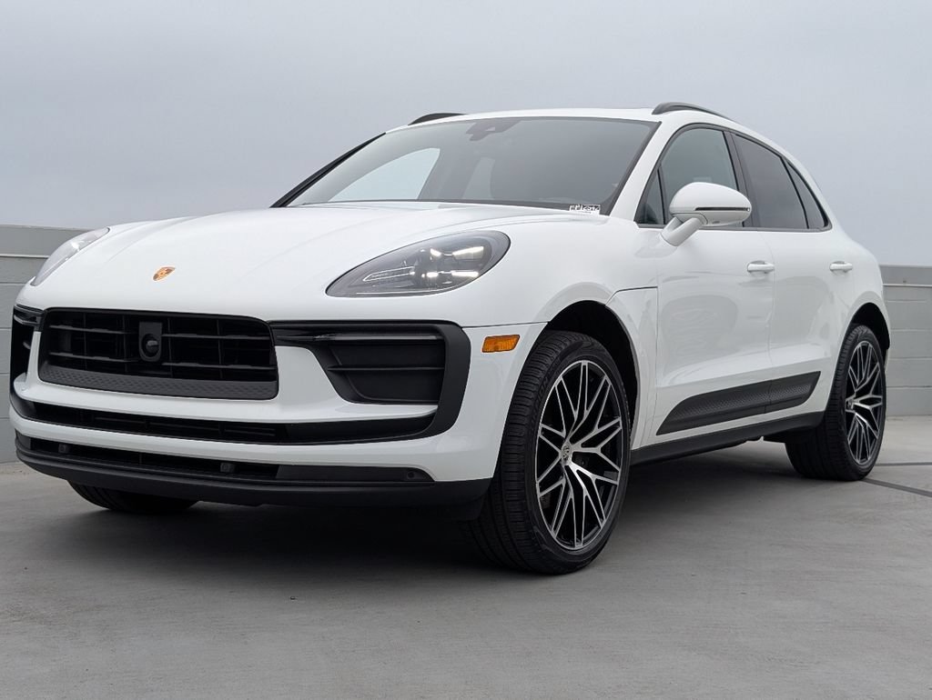 Certified 2024 Porsche Macan