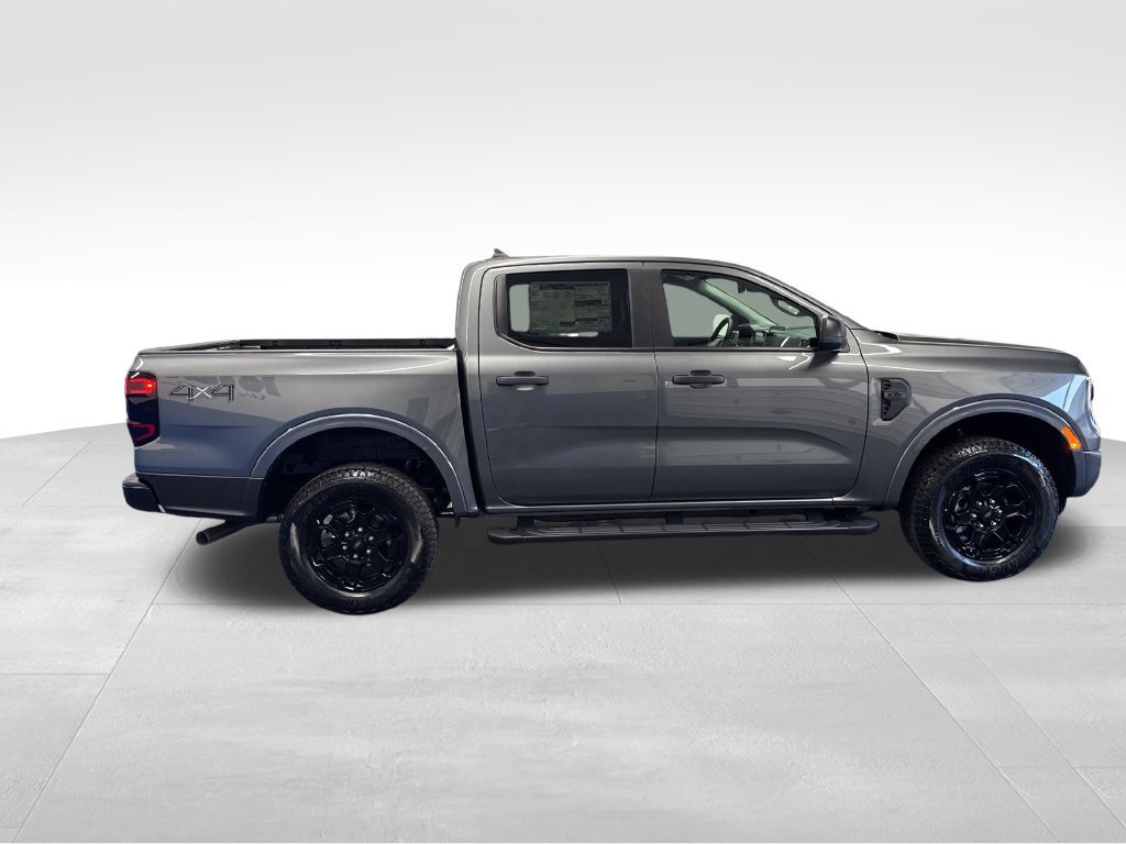 New 2026 Ford Ranger XLT w/ Black Appearance Package AWD/4WD image 7