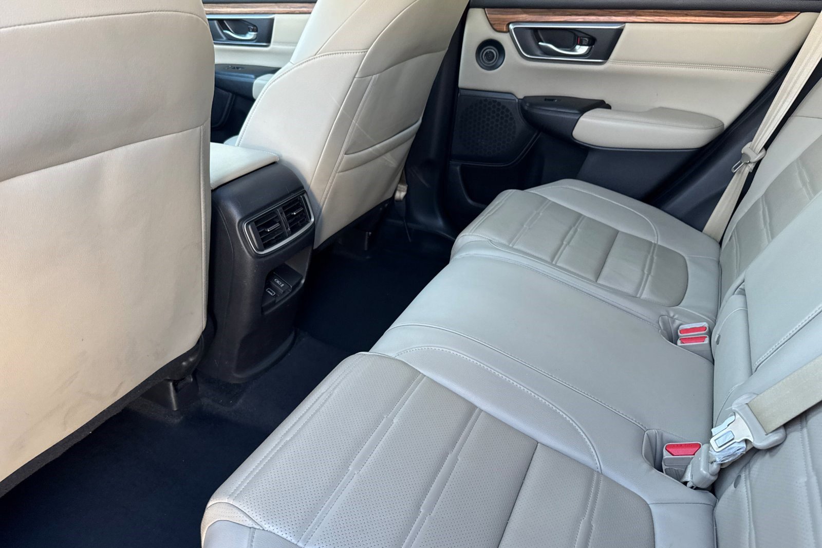 Certified 2018 Honda CR-V Touring image 26