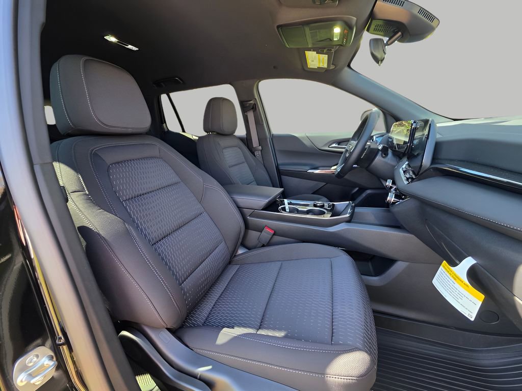 New 2026 Chevrolet Equinox LT w/ LPO, Floor Liner Package image 10