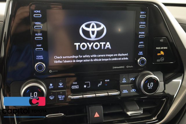 Used 2020 Toyota Highlander LE AWD/4WD image 19