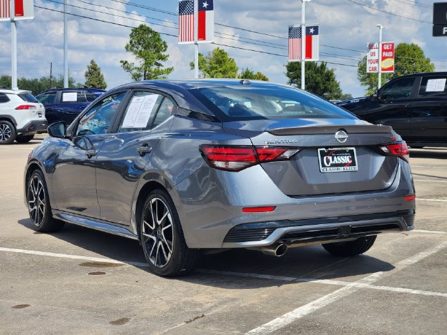 Used 2025 Nissan Sentra SR FWD image 5