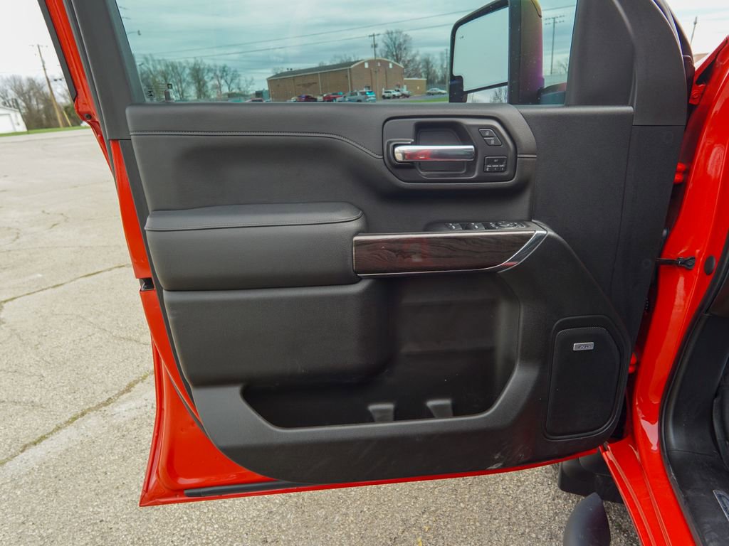 Used 2022 Chevrolet Silverado 2500 LTZ w/ LTZ Plus Package image 18