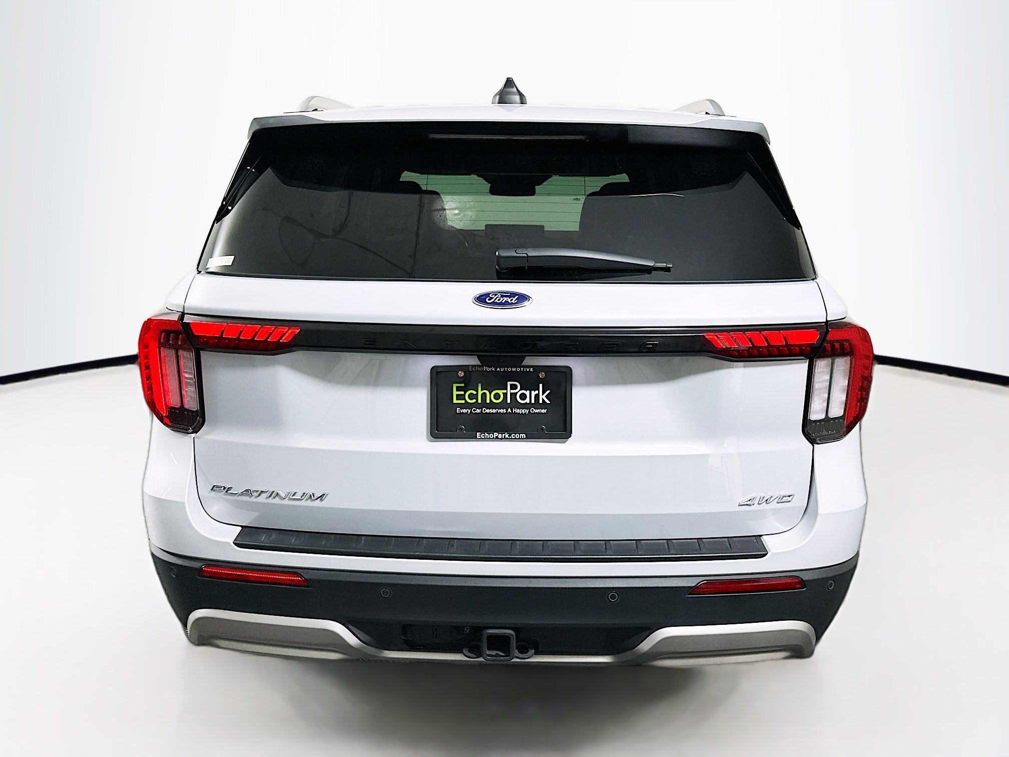 Used 2025 Ford Explorer Platinum w/ LUX Leather Package AWD/4WD image 7