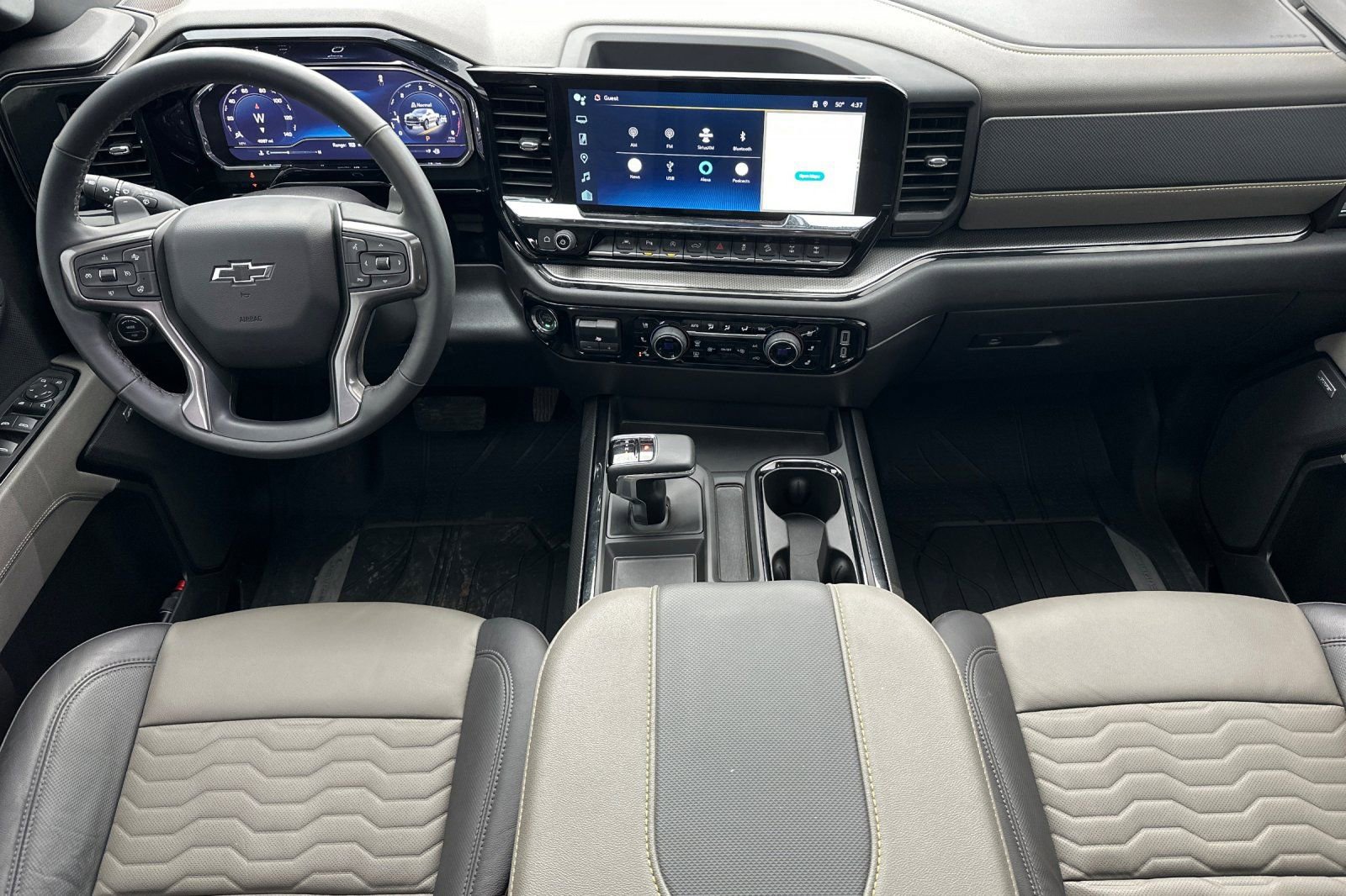 Used 2025 Chevrolet Silverado 1500 ZR2 w/ Technology Package image 14