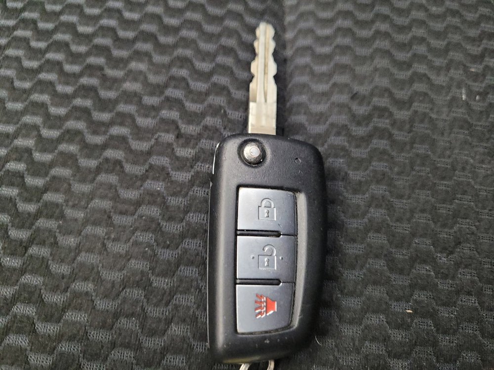 Used 2018 Nissan Rogue Sport S w/ S Appearance Package image 32