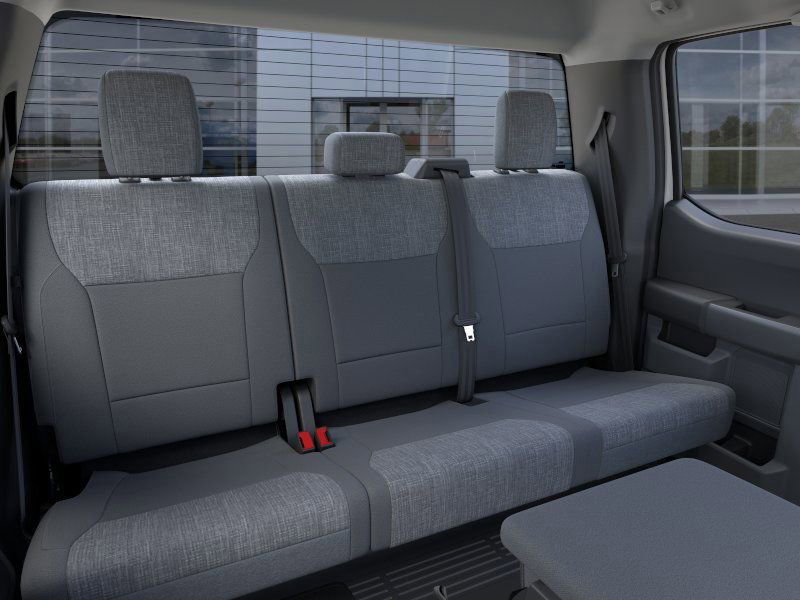 New 2025 Ford F550 4x4 SuperCab Super Duty image 11