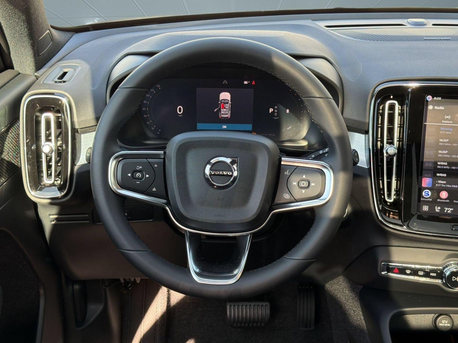 New 2026 Volvo XC40 B5 Ultra w/ Climate Package AWD/4WD image 11