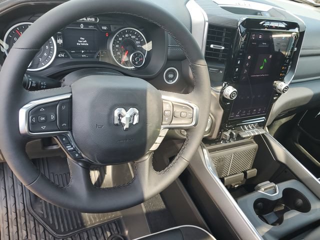 New 2026 RAM 1500 Laramie w/ Sport Appearance Package AWD/4WD image 18