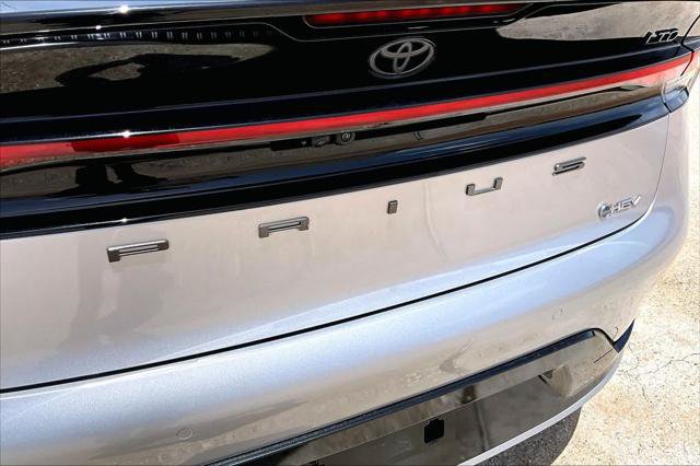 Certified 2025 Toyota Prius Limited w/ Limited Premium Package FWD image 31