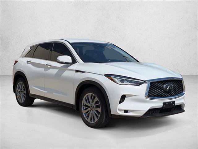 Used 2023 INFINITI QX50 Pure image 3
