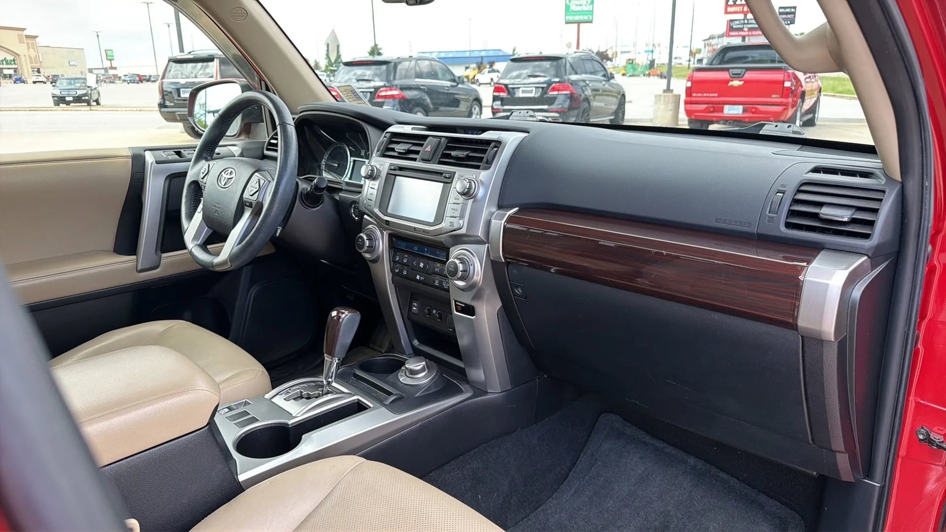 Used 2015 Toyota 4Runner Limited AWD/4WD image 73