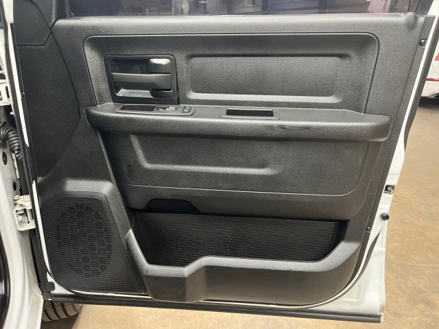 Used 2022 RAM 3500 Tradesman w/ Chrome Appearance Group AWD/4WD image 20