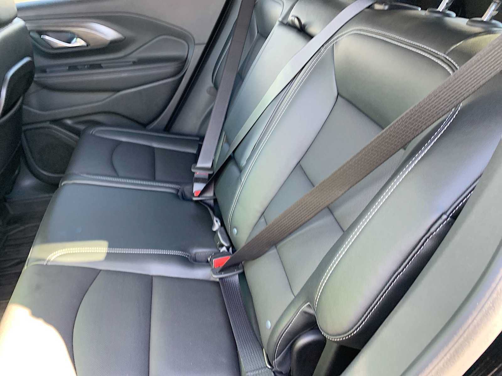 Certified 2023 GMC Terrain SLT w/ Elevation Edition AWD/4WD image 23