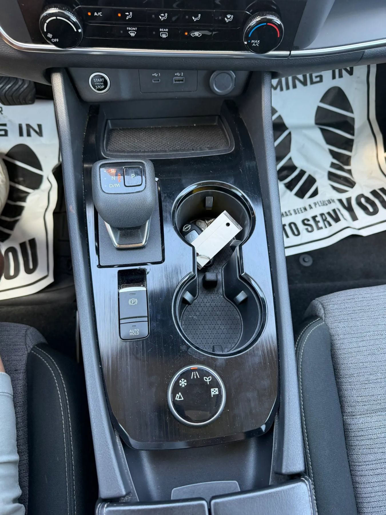 Used 2022 Nissan Rogue S AWD/4WD image 16