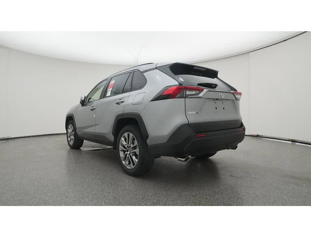 Used 2023 Toyota RAV4 XLE Premium FWD image 27