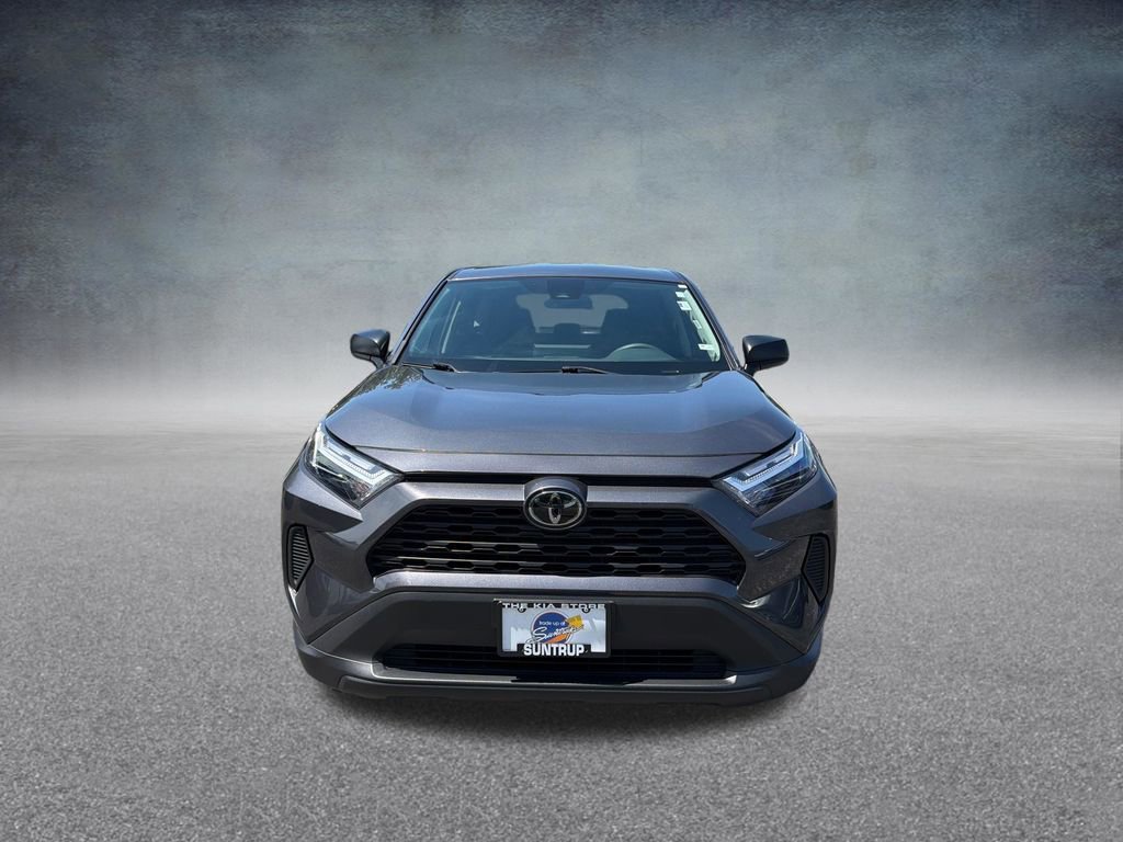Used 2025 Toyota RAV4 LE FWD image 9