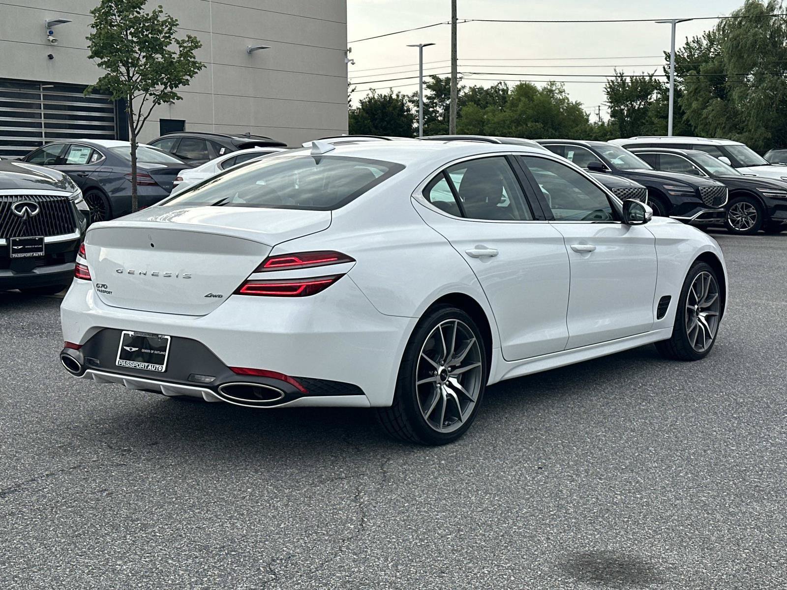 Used 2026 Genesis G70 2.5T AWD/4WD image 5