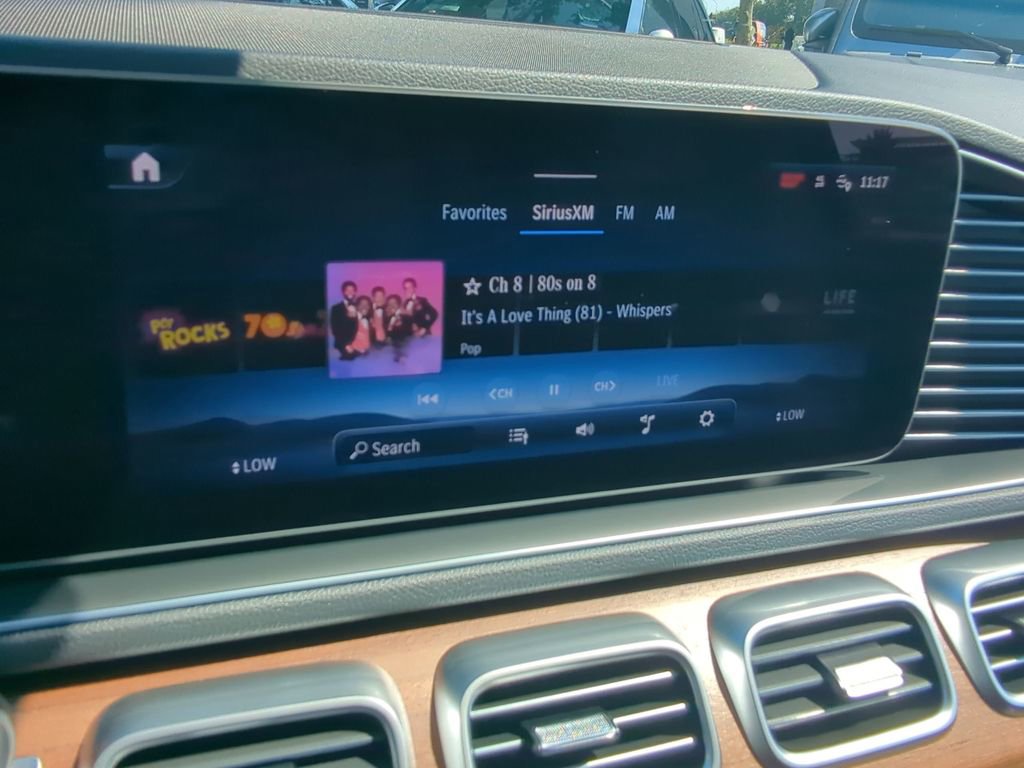 Certified 2025 Mercedes-Benz GLE 450e 4MATIC image 6