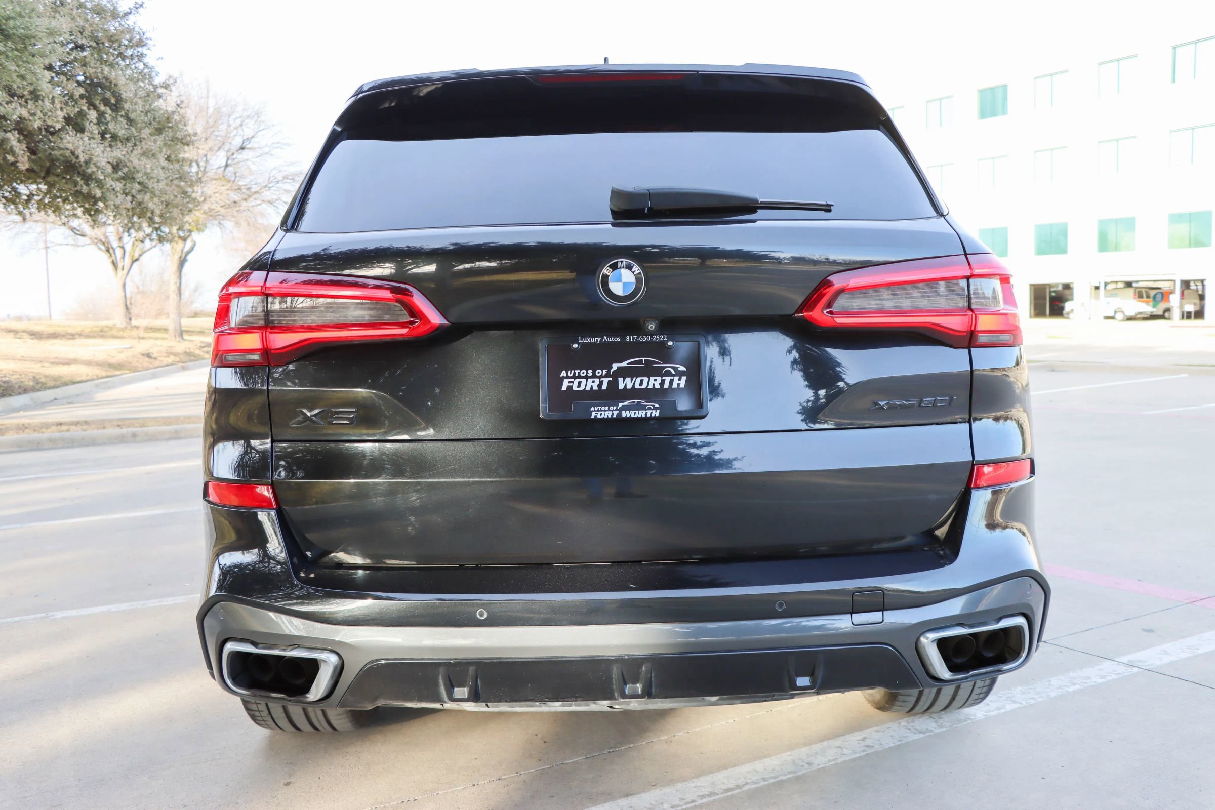 Used 2019 BMW X5 xDrive50i w/ M Sport Package image 6