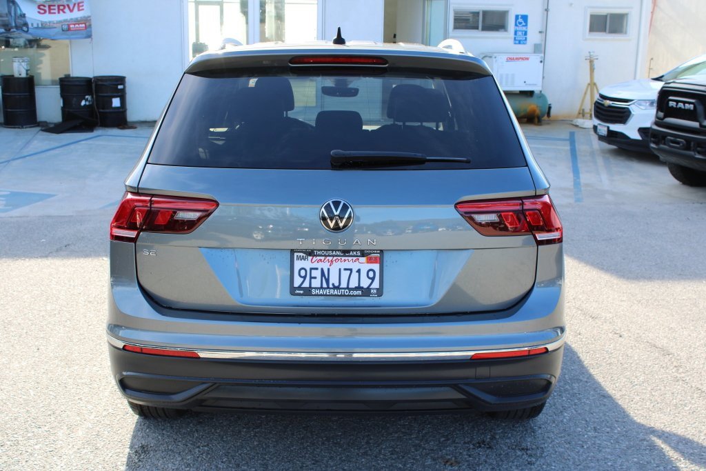 Used 2023 Volkswagen Tiguan SE image 5