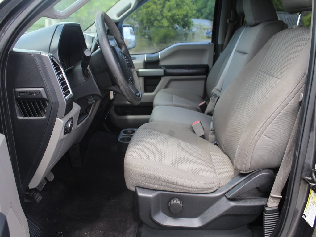 Used 2016 Ford F150 XLT RWD image 4