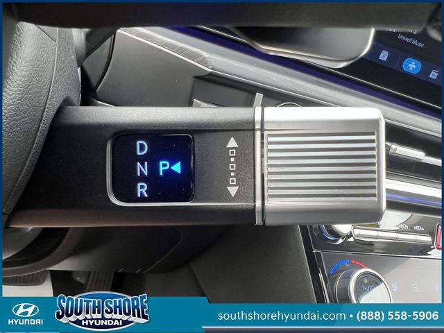 Certified 2024 Hyundai Santa Fe Limited AWD/4WD image 28