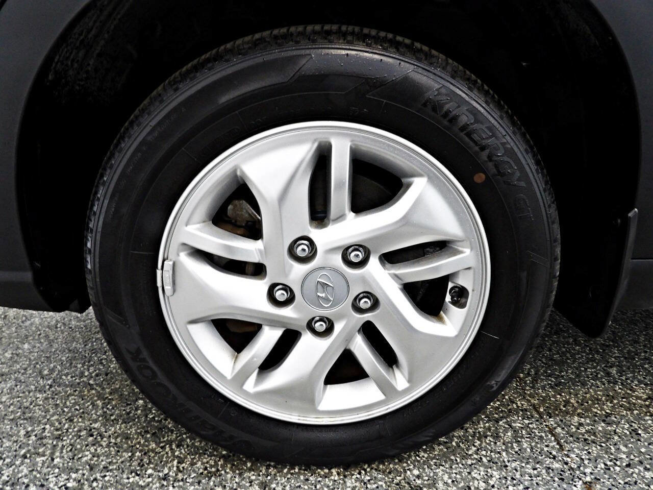 Used 2021 Hyundai Venue SE w/ Cargo Package image 18