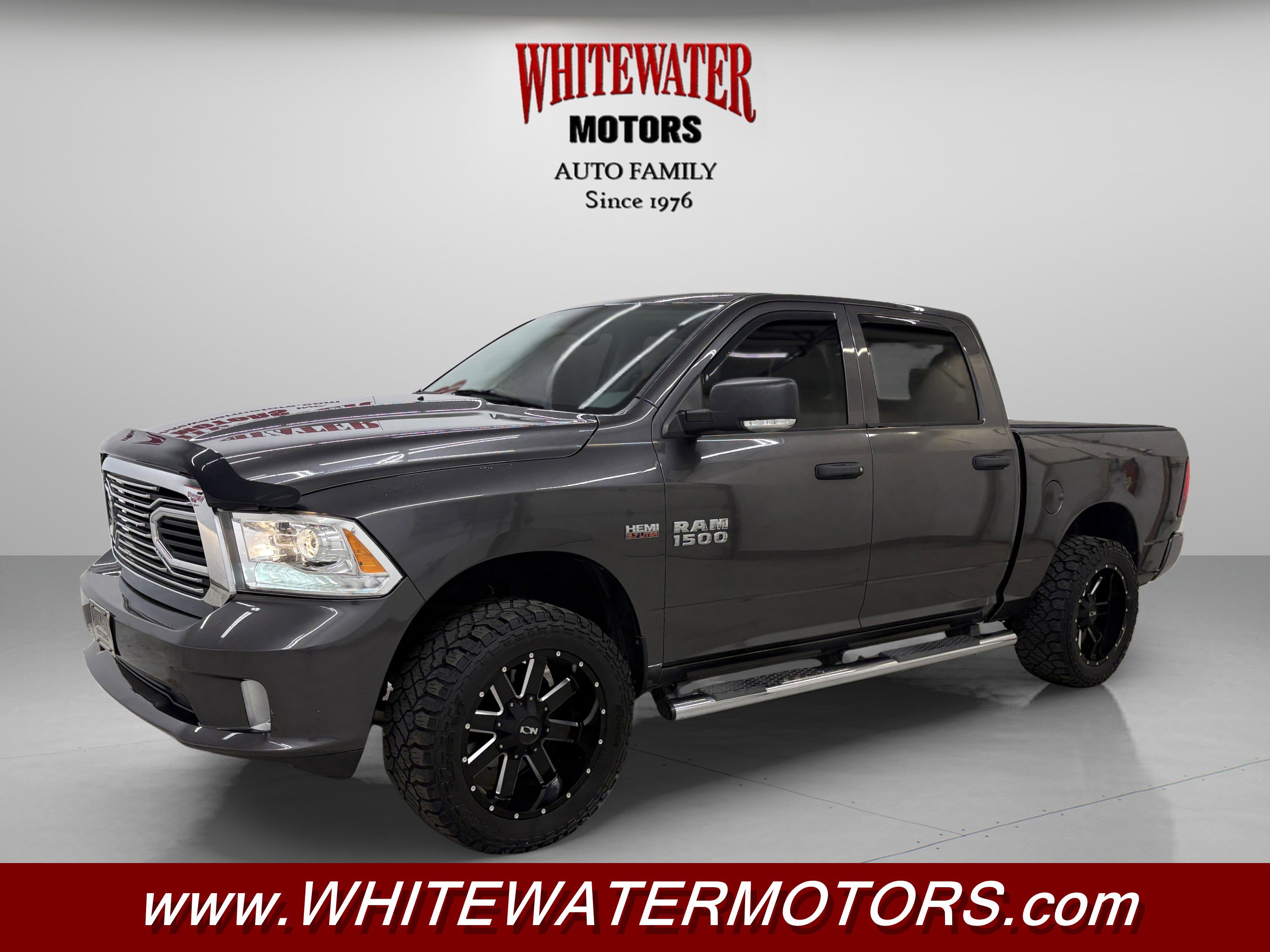 Used 2015 RAM 1500 Express AWD/4WD image 1