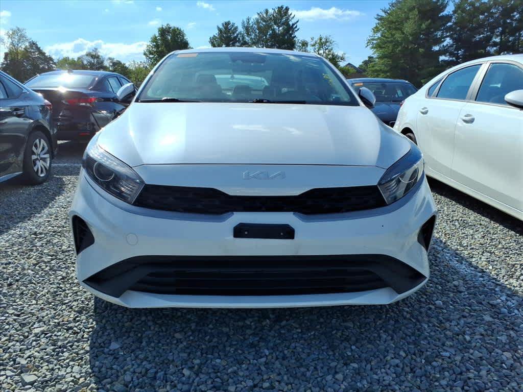 Used 2023 Kia Forte LXS FWD image 6