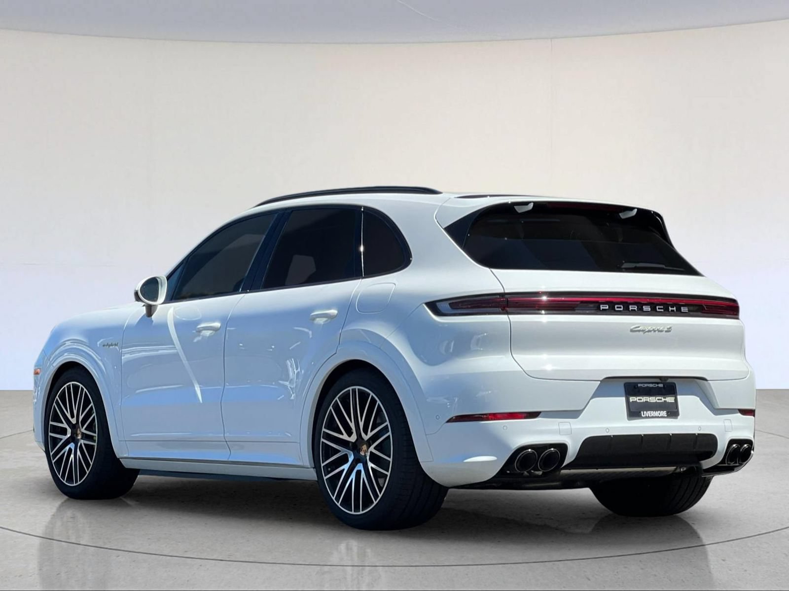 New 2025 Porsche Cayenne S AWD/4WD image 3