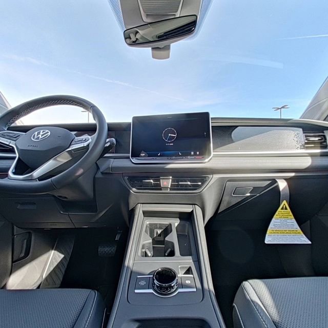 New 2026 Volkswagen Tiguan SE image 25