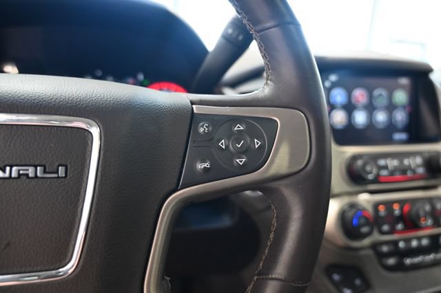 Used 2016 GMC Yukon Denali w/ Open Road Package AWD/4WD image 25