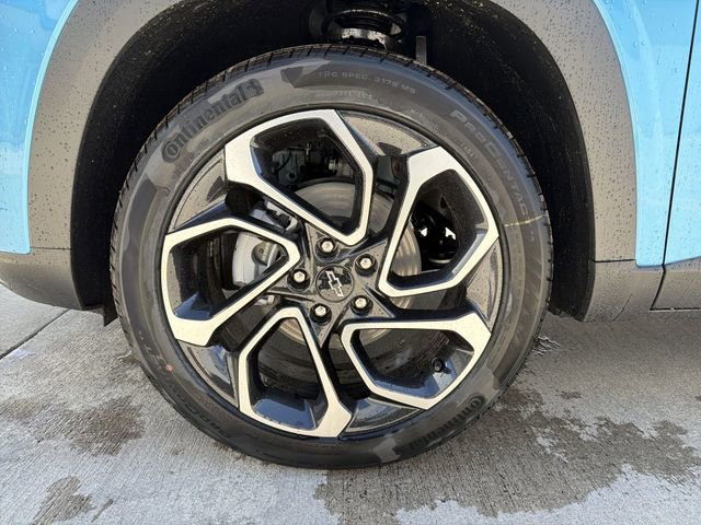 New 2026 Chevrolet Trax RS w/ Sunroof Package FWD image 11