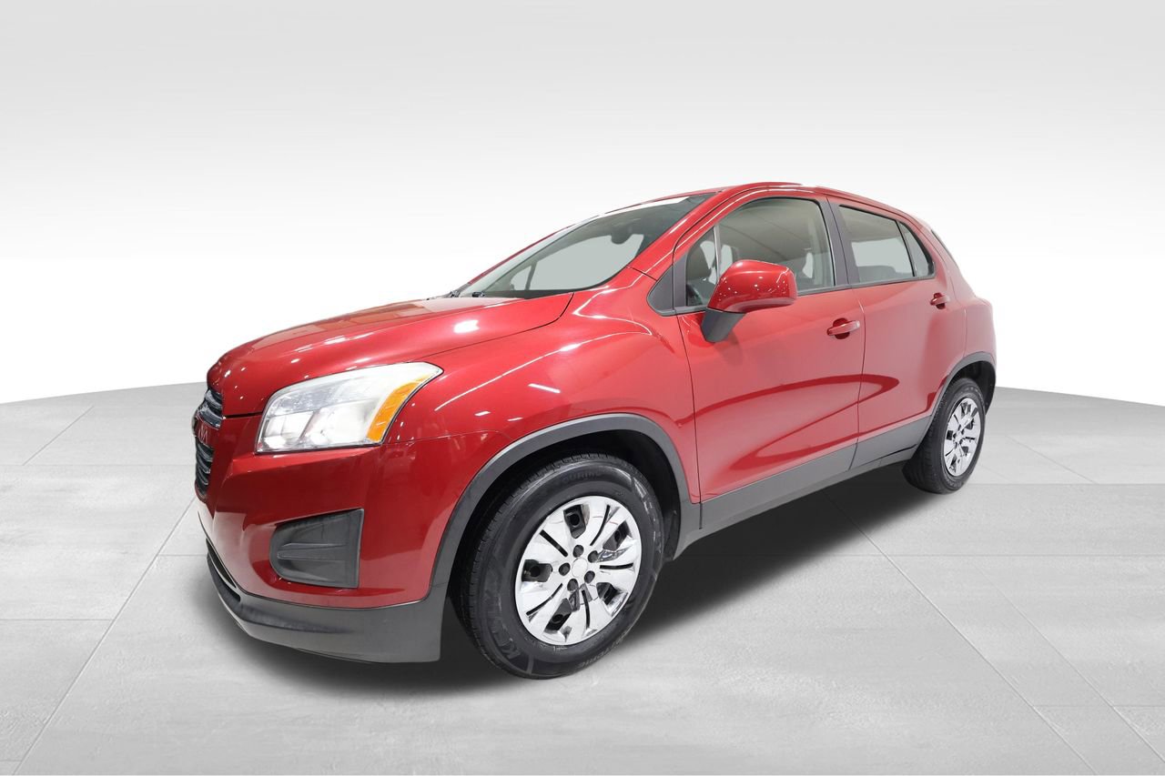 Used 2015 Chevrolet Trax LS w/ LPO, Cargo Package image 6