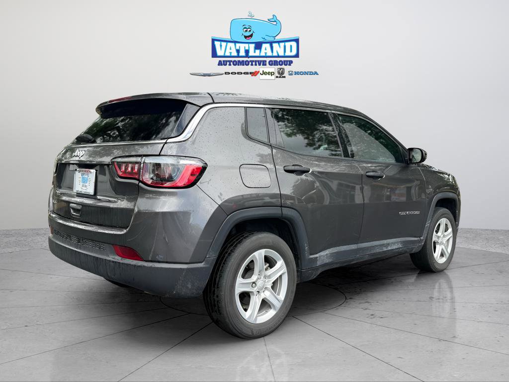 Used 2023 Jeep Compass Sport image 5