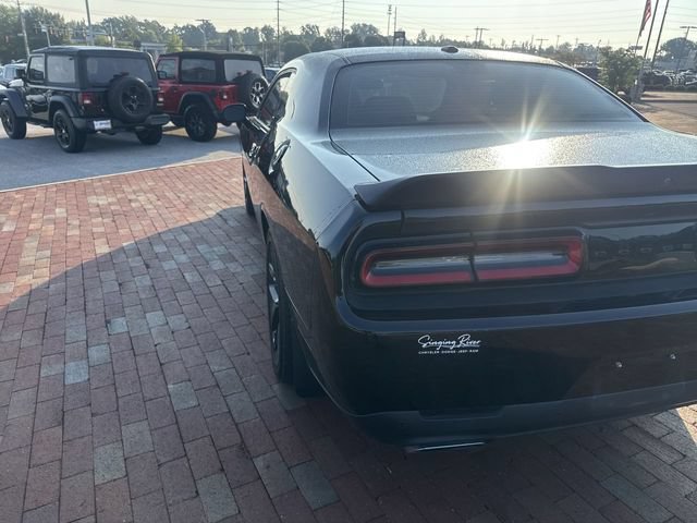 Used 2020 Dodge Challenger R/T w/ Blacktop Package RWD image 10