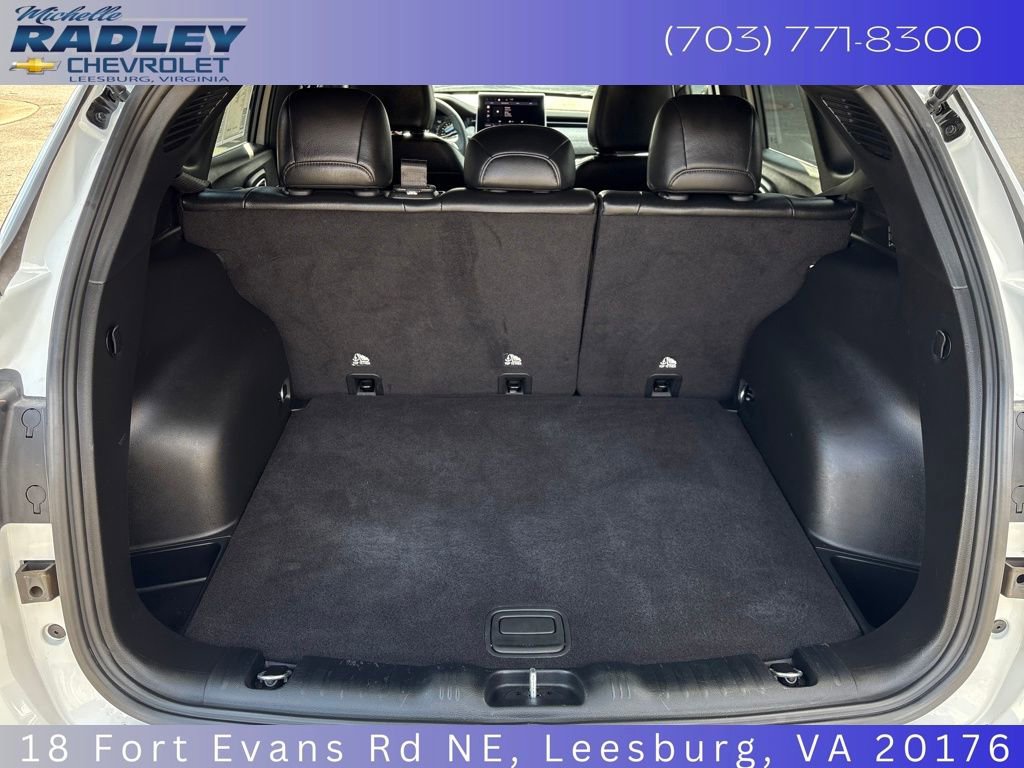 Used 2024 Jeep Compass Latitude image 12