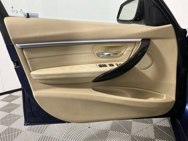 Used 2016 BMW 328i xDrive Sedan image 10