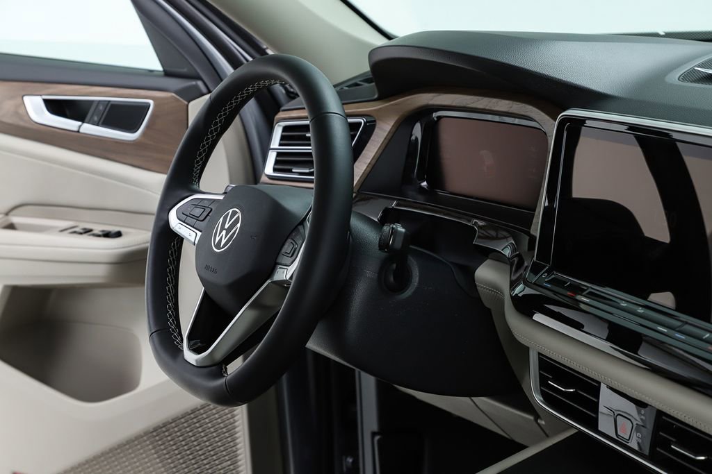 New 2026 Volkswagen Atlas SE image 72