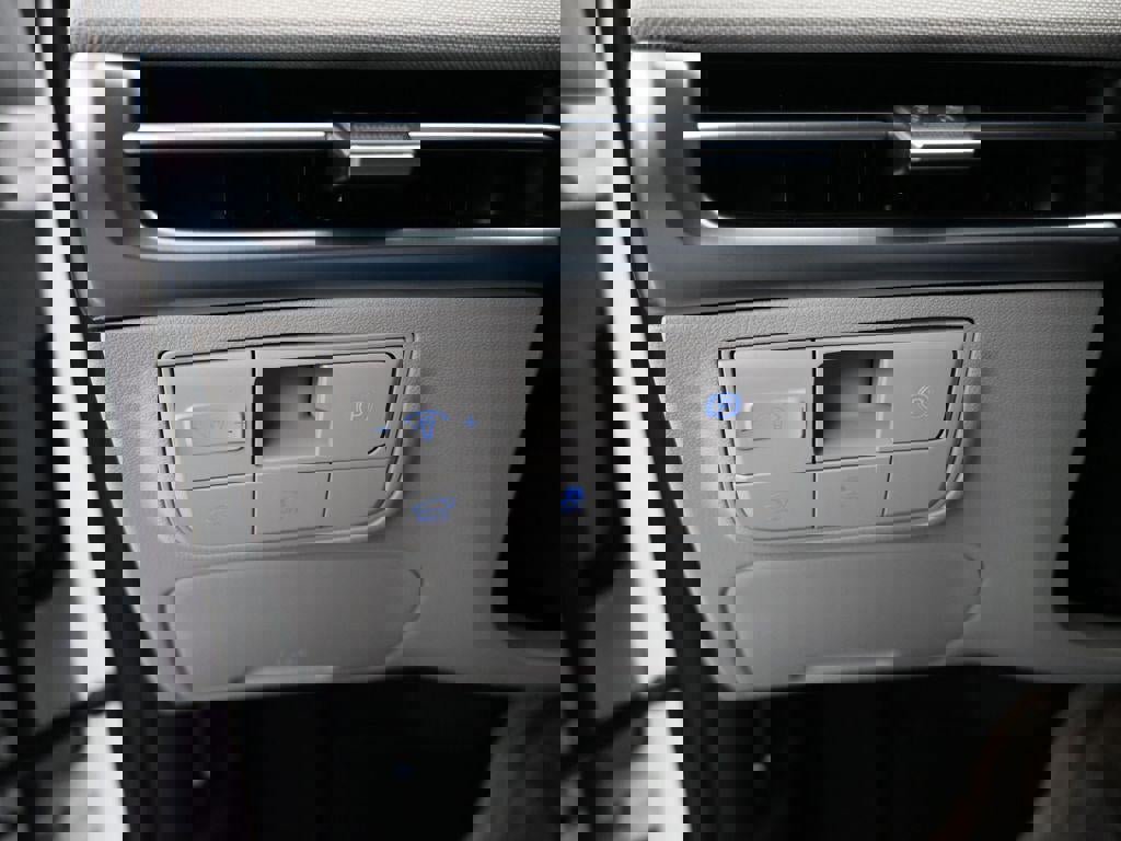 New 2026 Hyundai Tucson Limited image 30