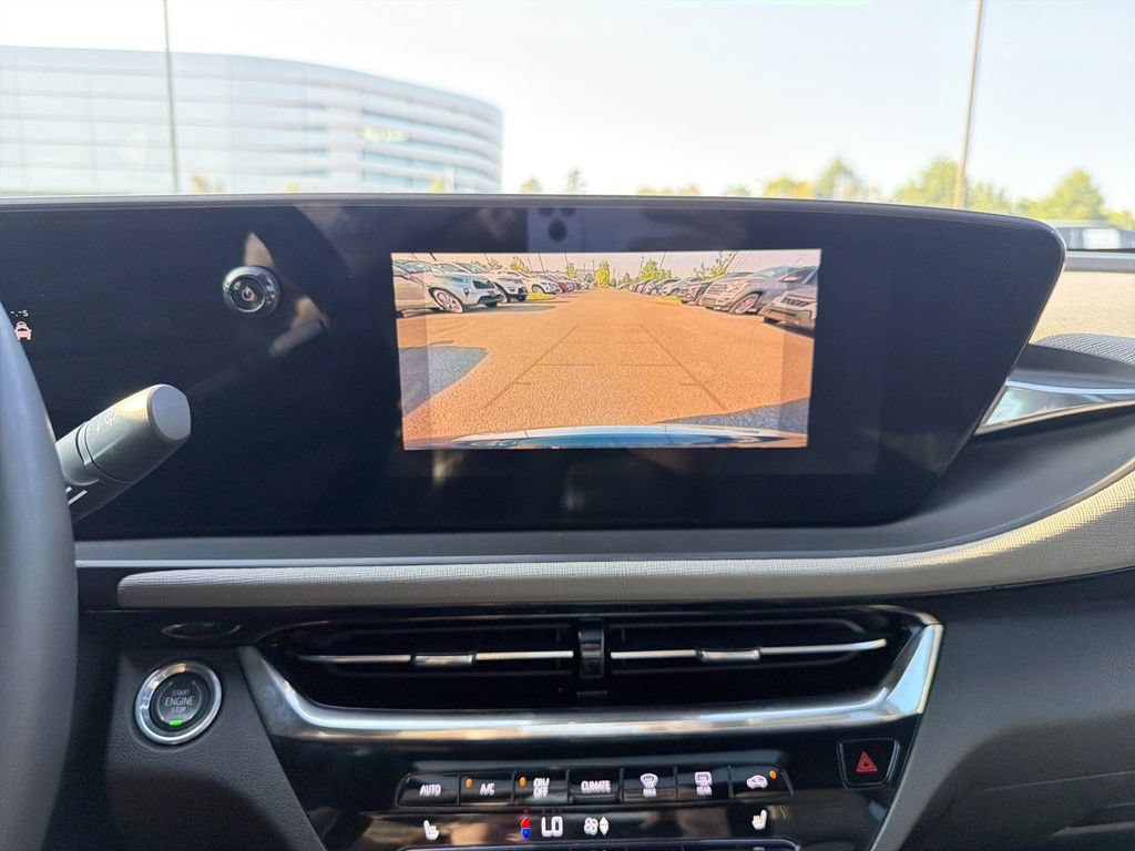 Used 2024 Buick Envista Avenir FWD image 28