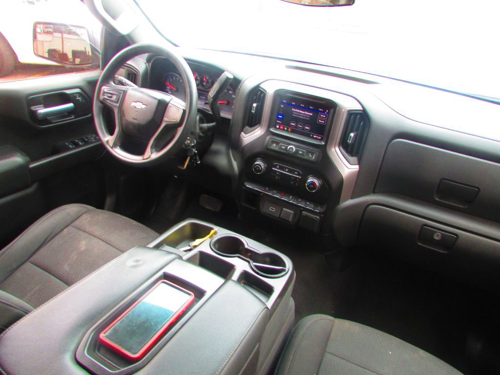 Used 2020 Chevrolet Silverado 1500 Custom w/ Custom Value Package image 20